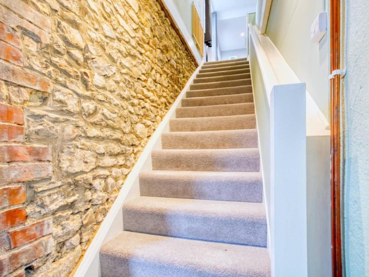 Lovely 2-Bed Apartment Colyton, Nr. Jurassic Coast Exterior photo
