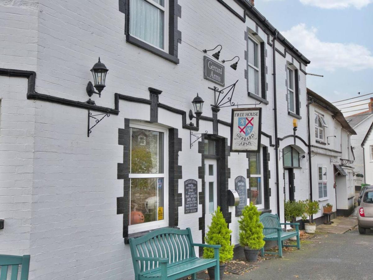 Lovely 2-Bed Apartment Colyton, Nr. Jurassic Coast Exterior photo