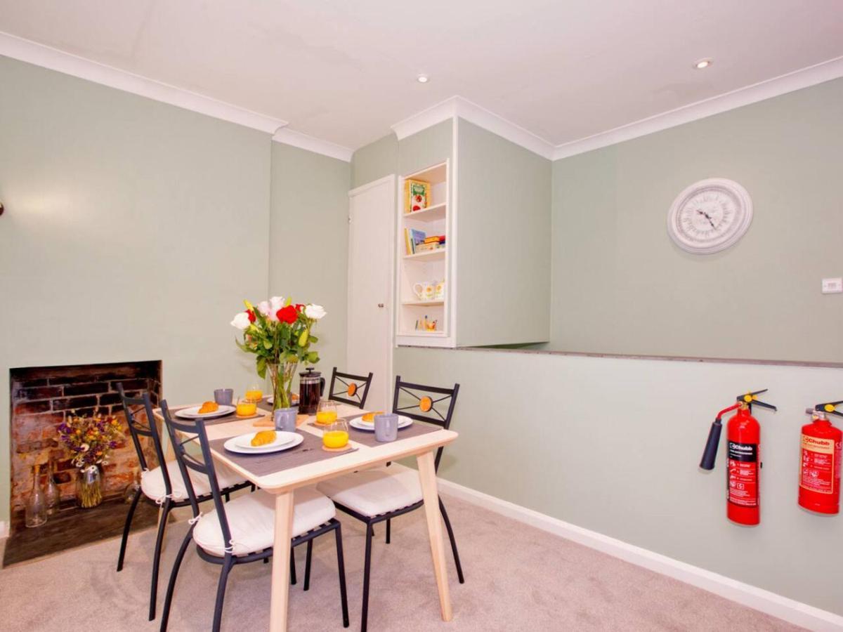Lovely 2-Bed Apartment Colyton, Nr. Jurassic Coast Exterior photo