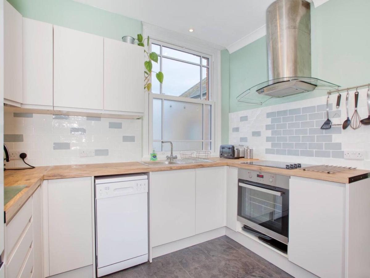 Lovely 2-Bed Apartment Colyton, Nr. Jurassic Coast Exterior photo